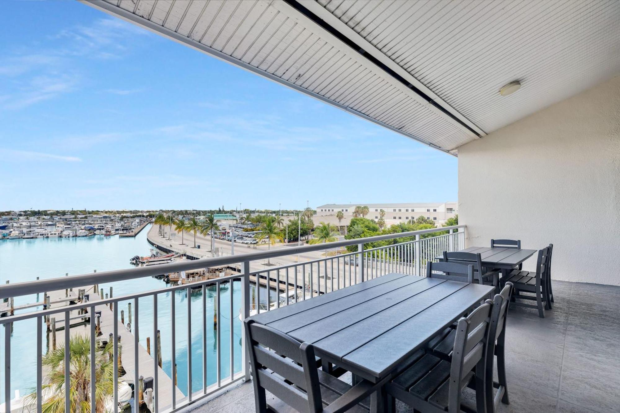 Вілла St Kitts - Downtown Waterfront Penthouse Pool Dock Parking Кі-Вест Екстер'єр фото