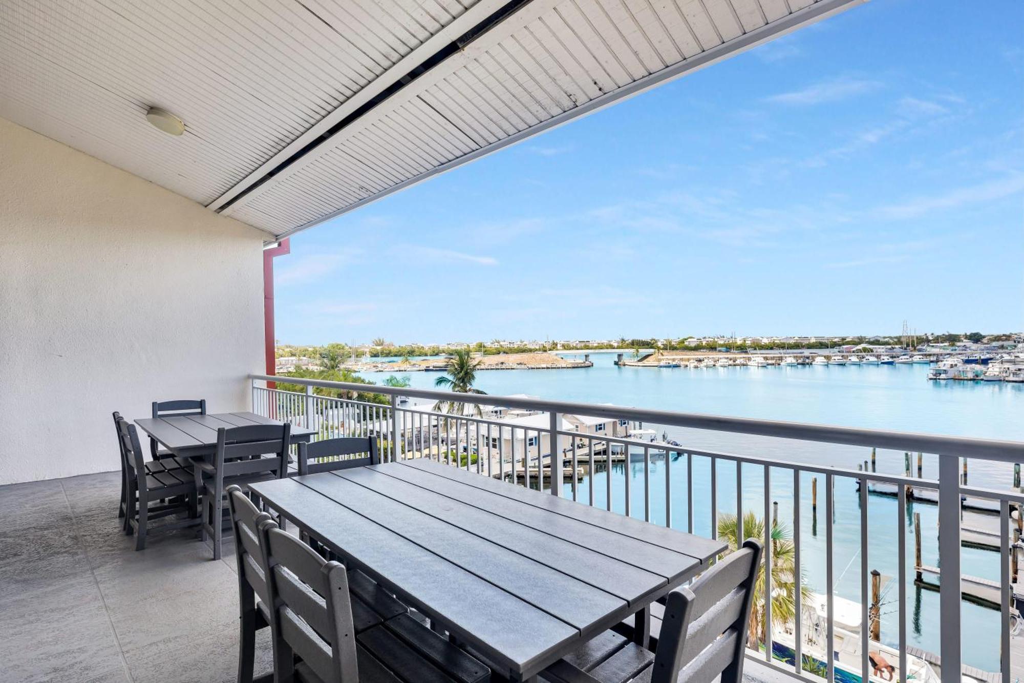 Вілла St Kitts - Downtown Waterfront Penthouse Pool Dock Parking Кі-Вест Екстер'єр фото