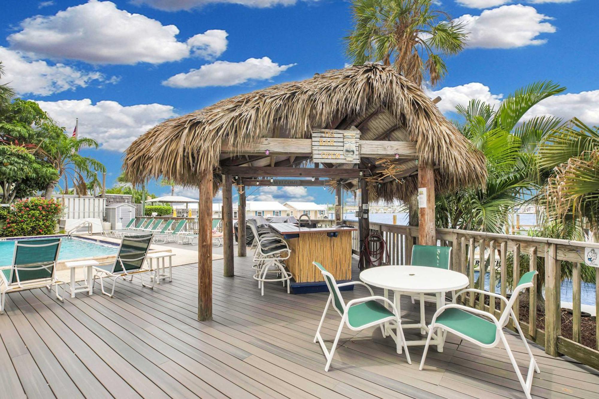 Вілла St Kitts - Downtown Waterfront Penthouse Pool Dock Parking Кі-Вест Екстер'єр фото